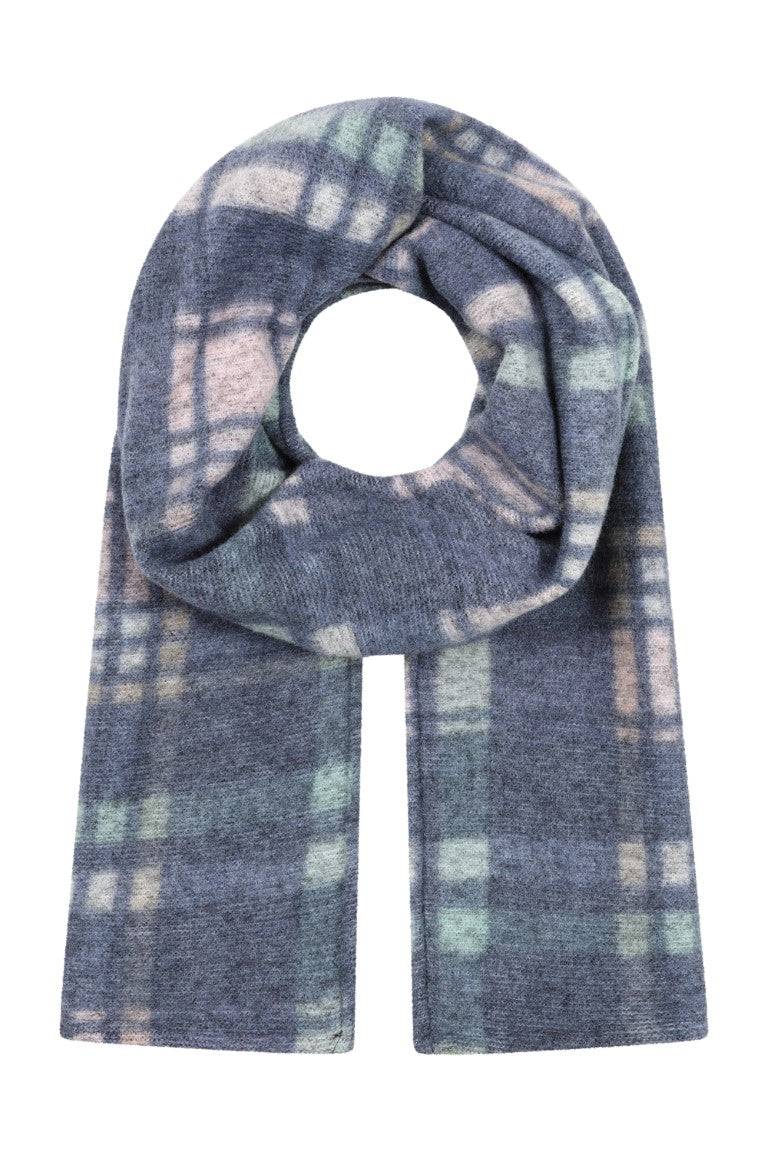Elle Fleece Scarf