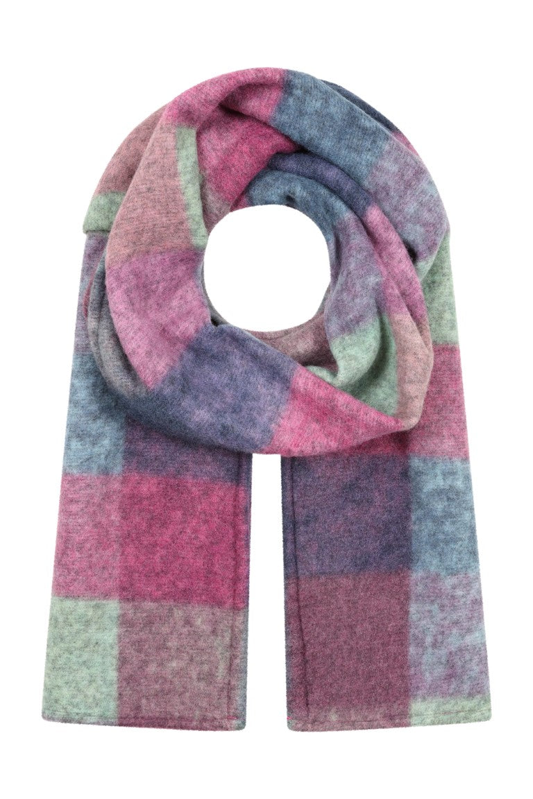 Elle Fleece Scarf