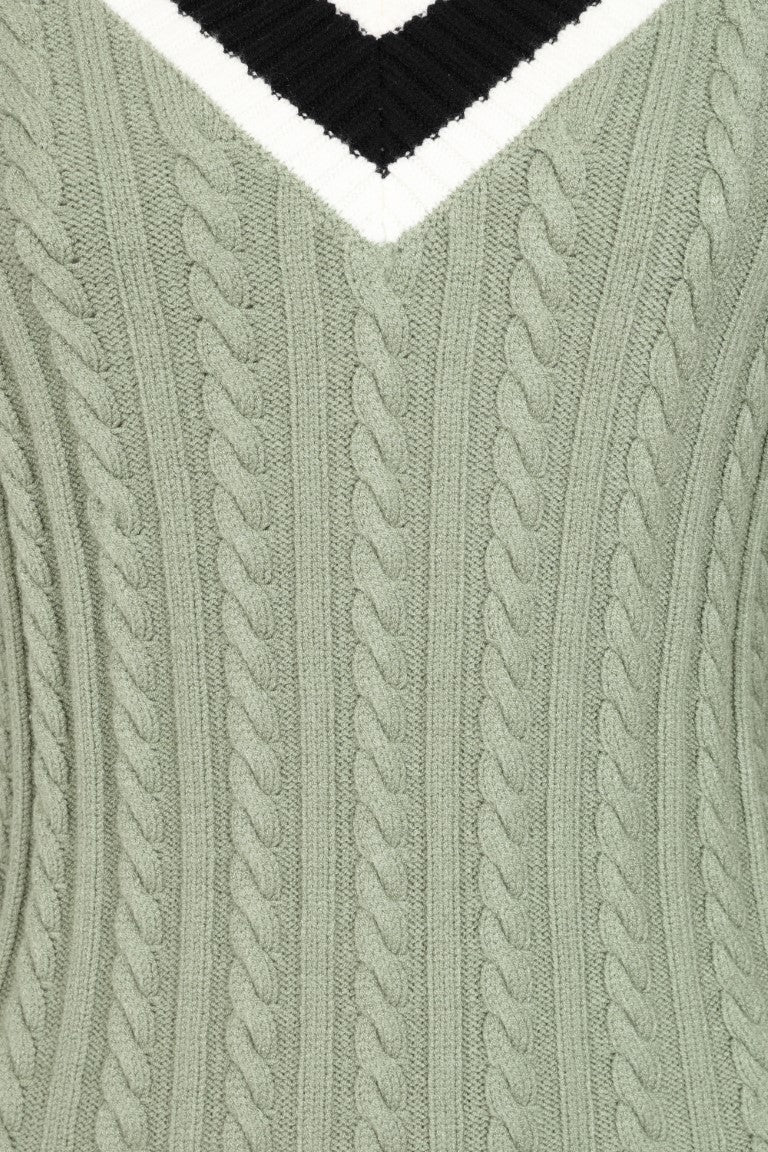 Liz V Pullover